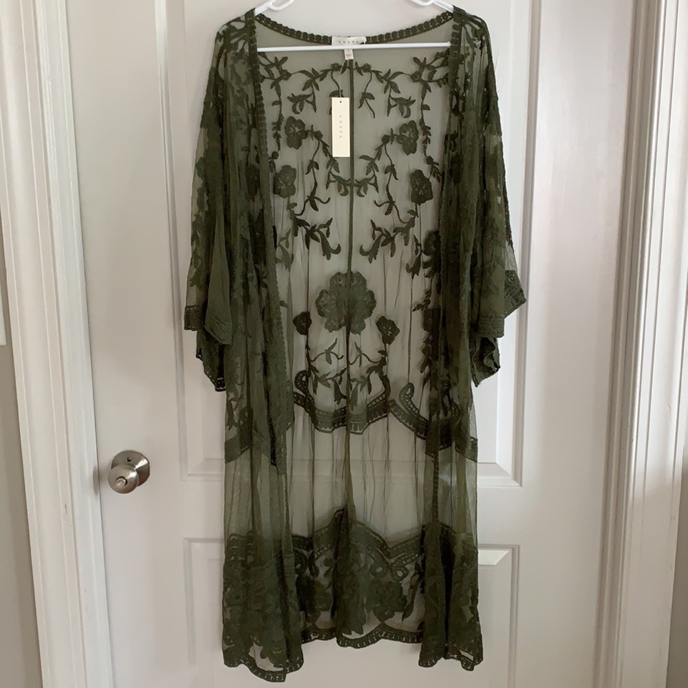 Anthropologie Adiva Lace Kimono